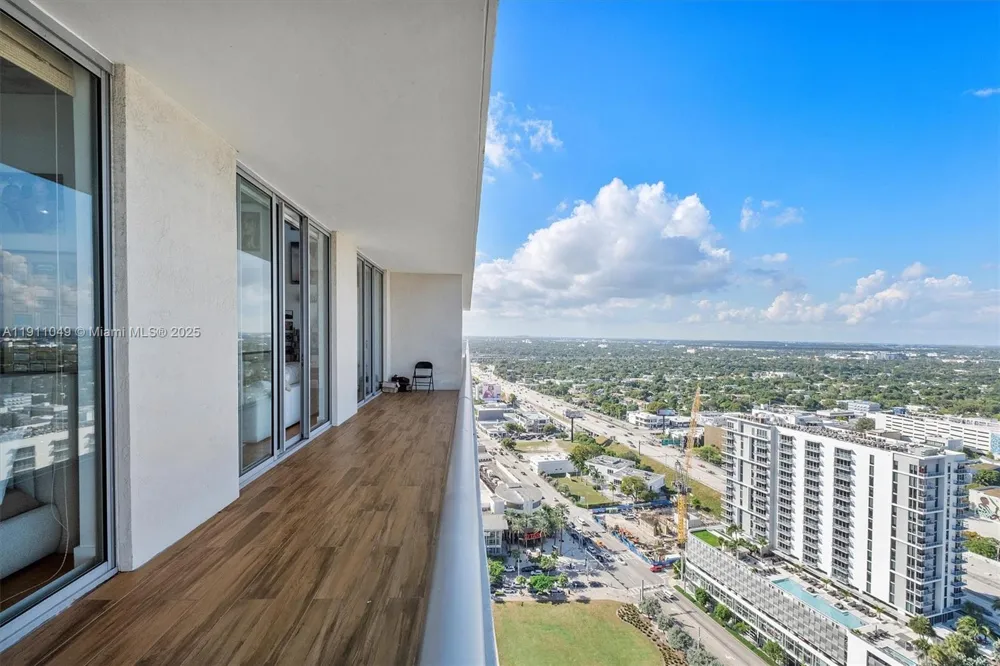 3470 E Coast Ave #PH202 Miami, FL 33137