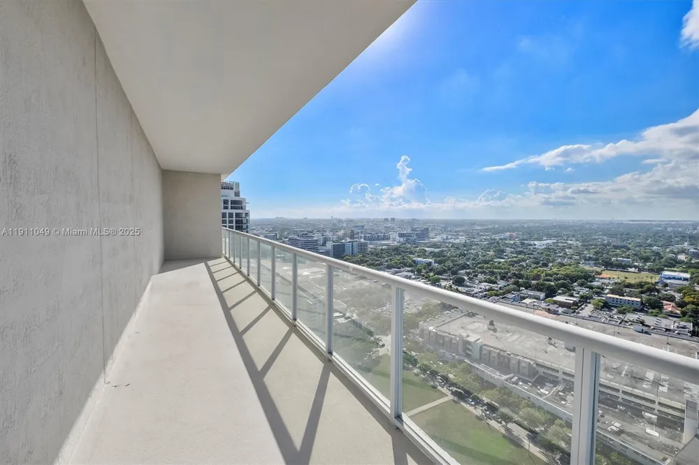 3470 E Coast Ave #PH202 Miami, FL 33137
