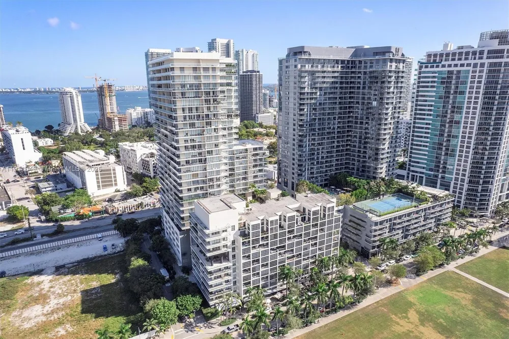 3470 E Coast Ave #PH202 Miami, FL 33137