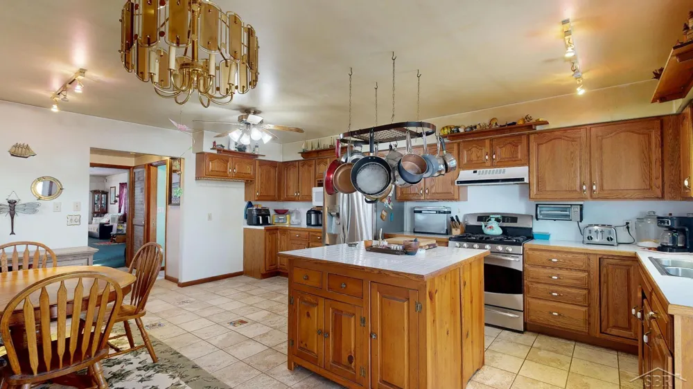 2427 Courtney Drive Hamilton Township, MI 48625