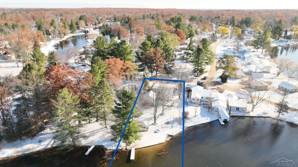 2427 Courtney Drive Hamilton Township, MI 48625