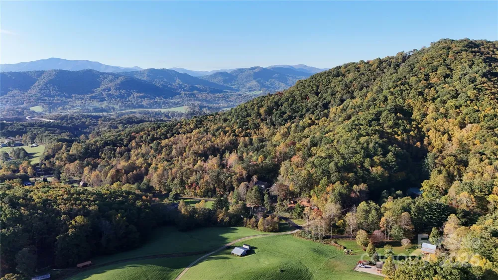 2 Roberts Mountain Road #2 Clyde, NC 28721