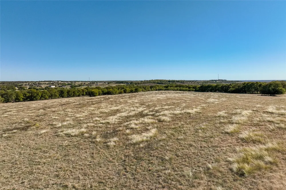 1633 Alexander Road Moody, TX 76557