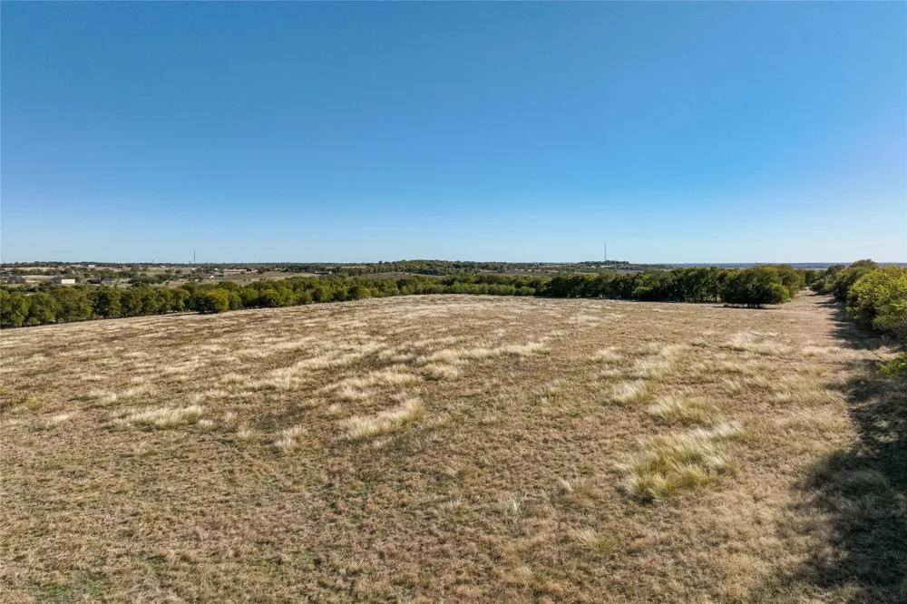 1633 Alexander Road Moody, TX 76557