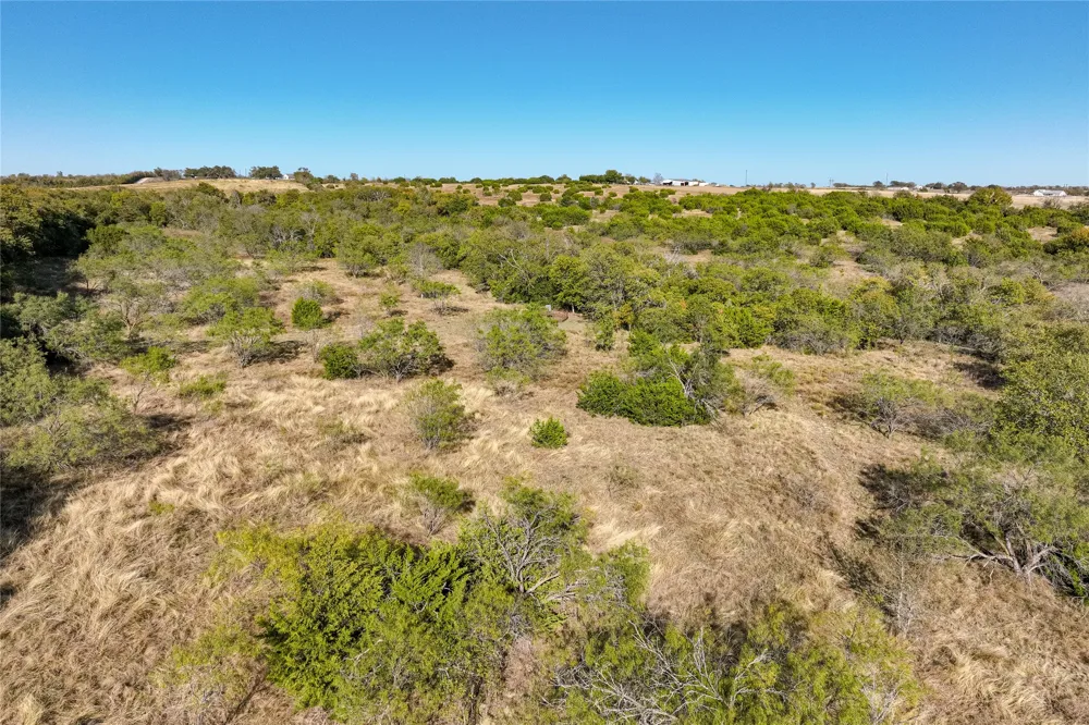 1633 Alexander Road Moody, TX 76557