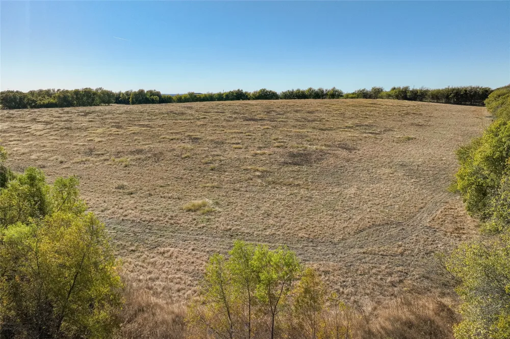 1633 Alexander Road Moody, TX 76557