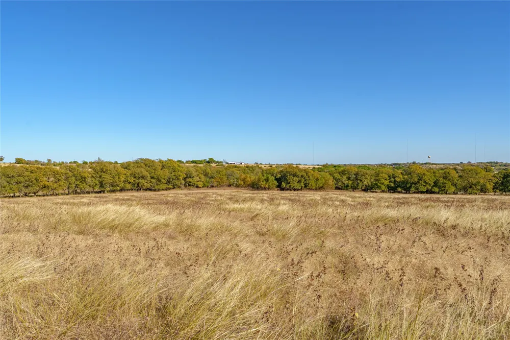 1633 Alexander Road Moody, TX 76557