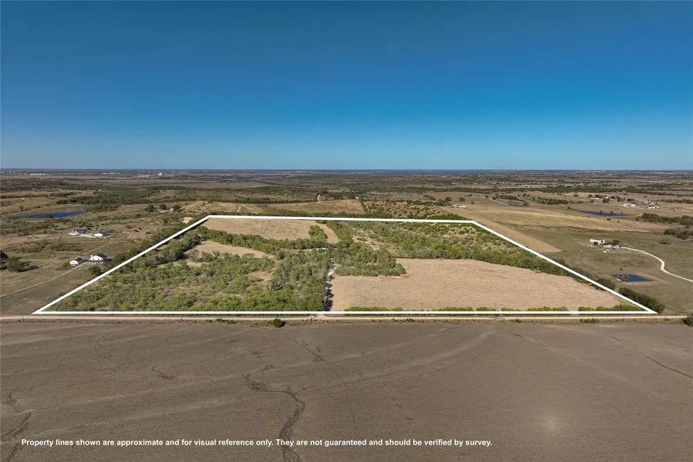 1633 Alexander Road Moody, TX 76557