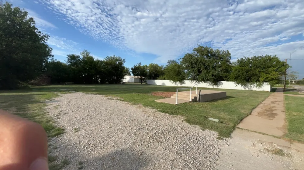 505 E Walnut Street Coleman, TX 76834