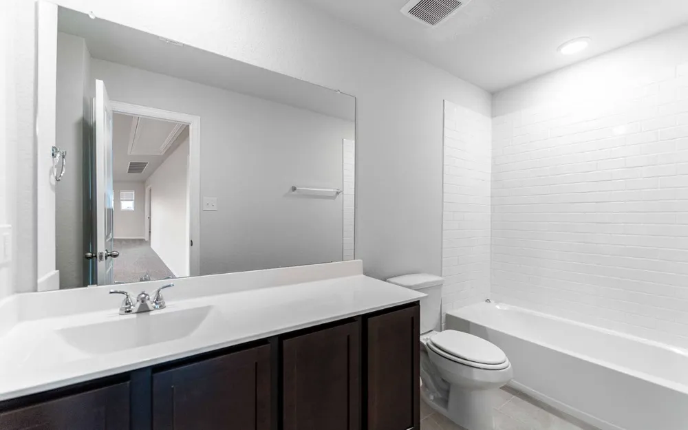 1232 Sweden Seguin, TX 78155