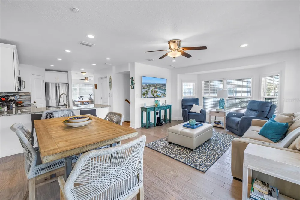 100 WINDRUSH BOULEVARD #1 Indian Rocks Beach, FL 33785