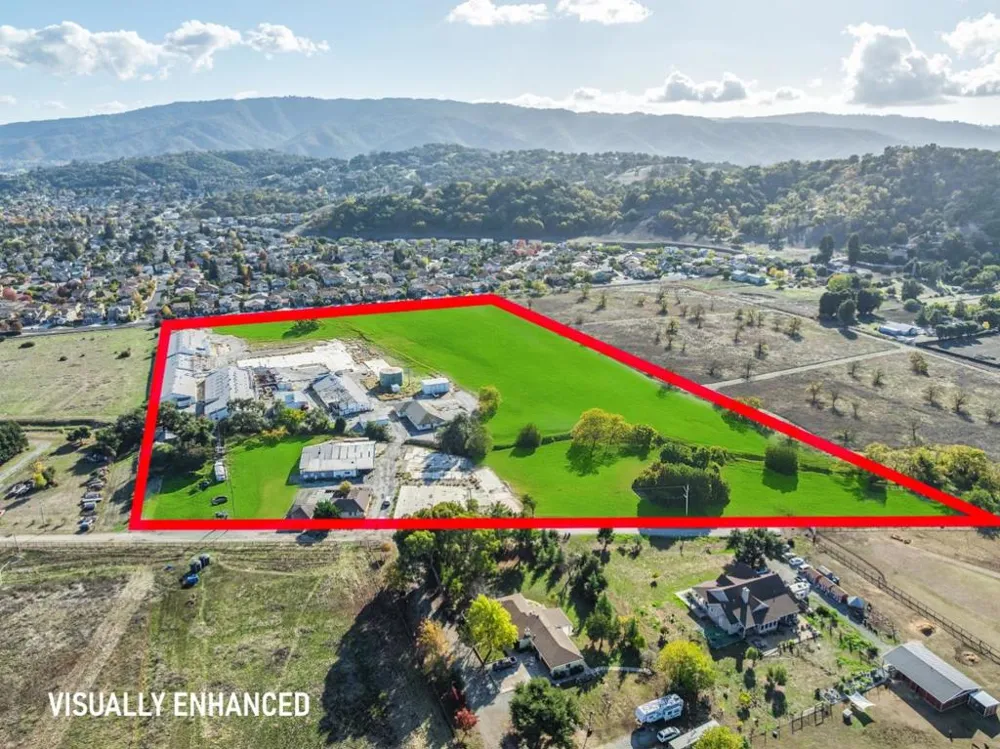 1180 Day Road Gilroy, CA 95020