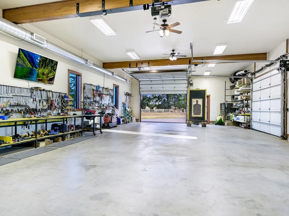 1584 County Road 226 Road Giddings, TX 78942