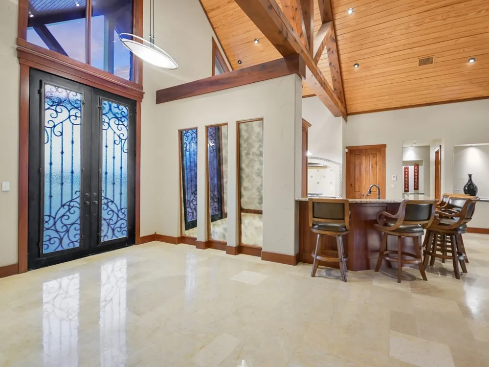 1584 County Road 226 Road Giddings, TX 78942