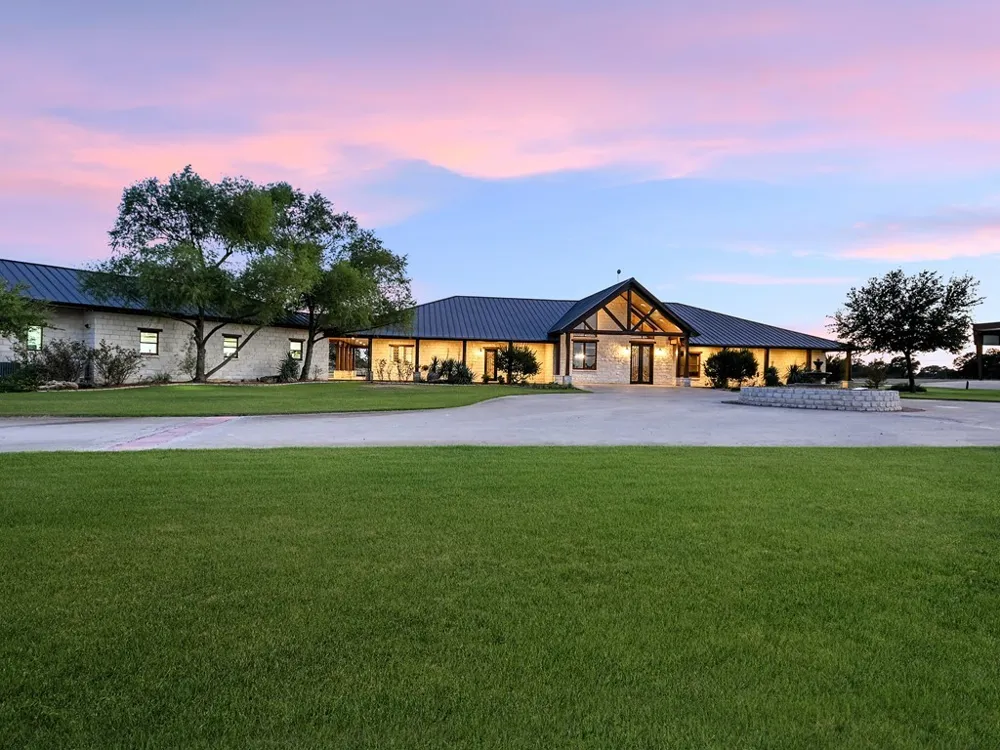 1584 County Road 226 Road Giddings, TX 78942