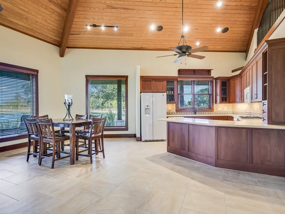 1584 County Road 226 Road Giddings, TX 78942