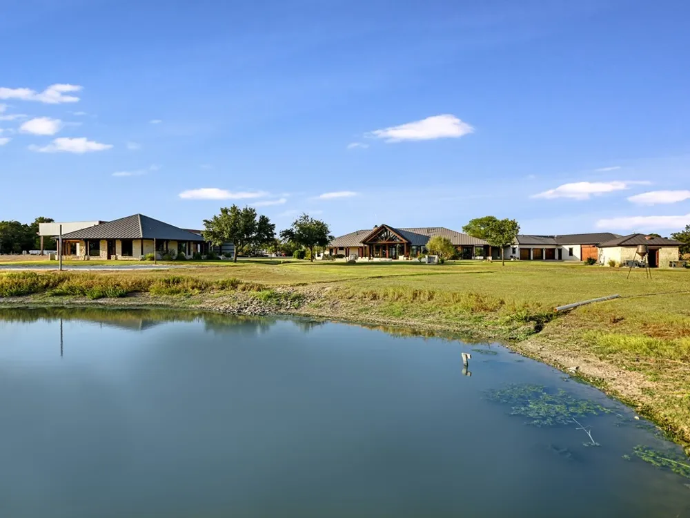 1584 County Road 226 Road Giddings, TX 78942