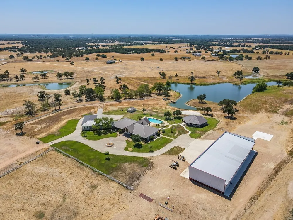 1584 County Road 226 Road Giddings, TX 78942