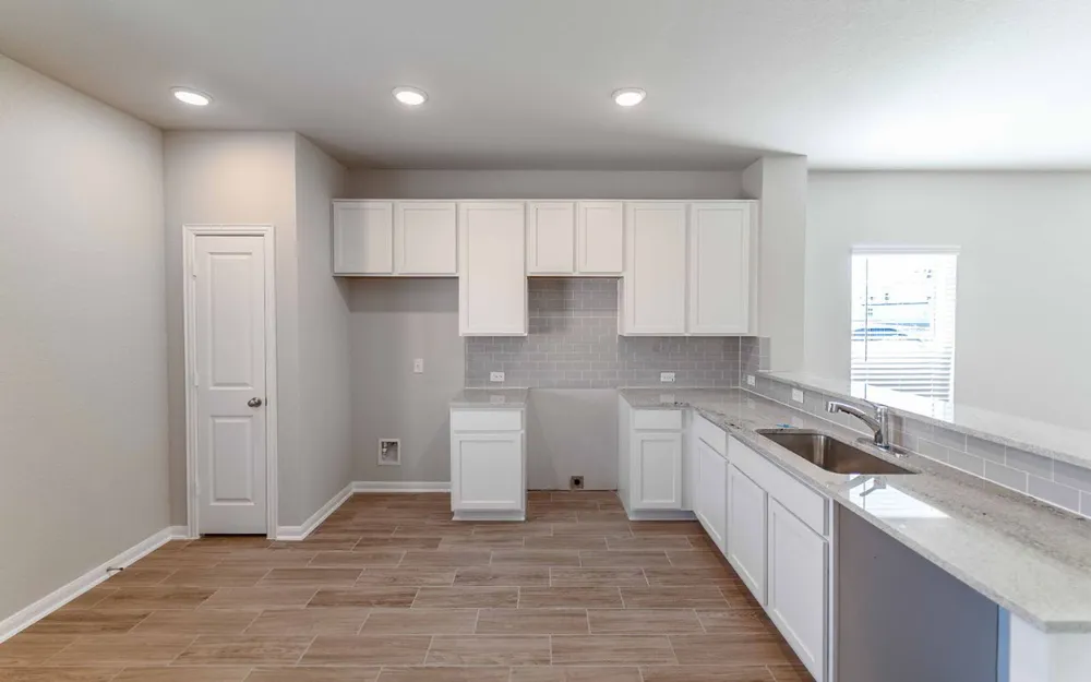 1208 Marvin Grove Seguin, TX 78155