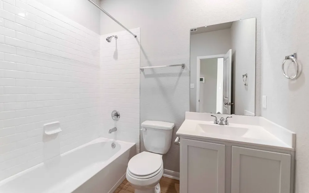 1208 Marvin Grove Seguin, TX 78155