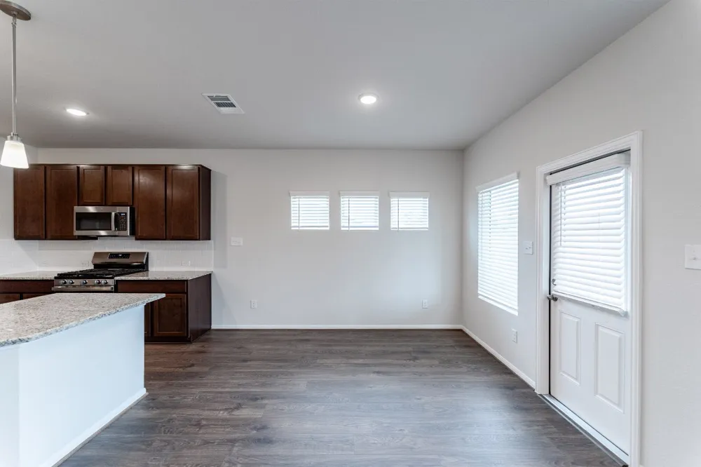 282 Denali Drive Kyle, TX 78640