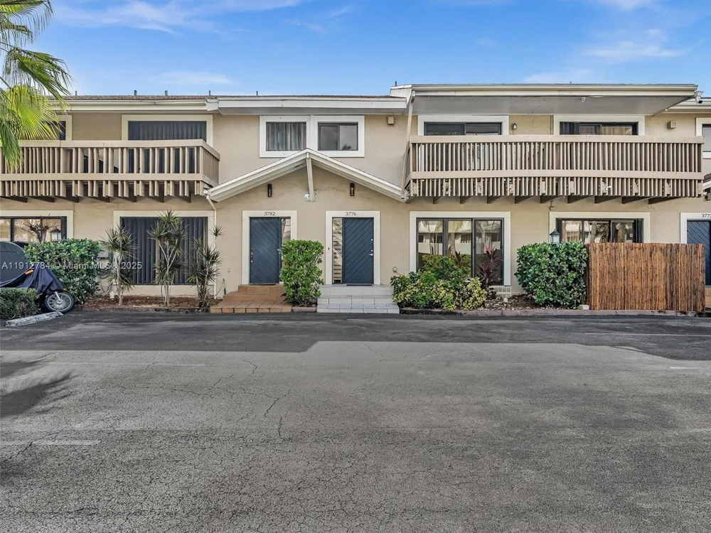 3776 NE 166th St #108 North Miami Beach, FL 33160
