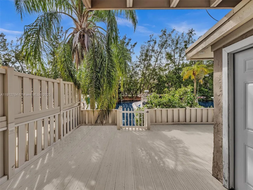 3776 NE 166th St #108 North Miami Beach, FL 33160