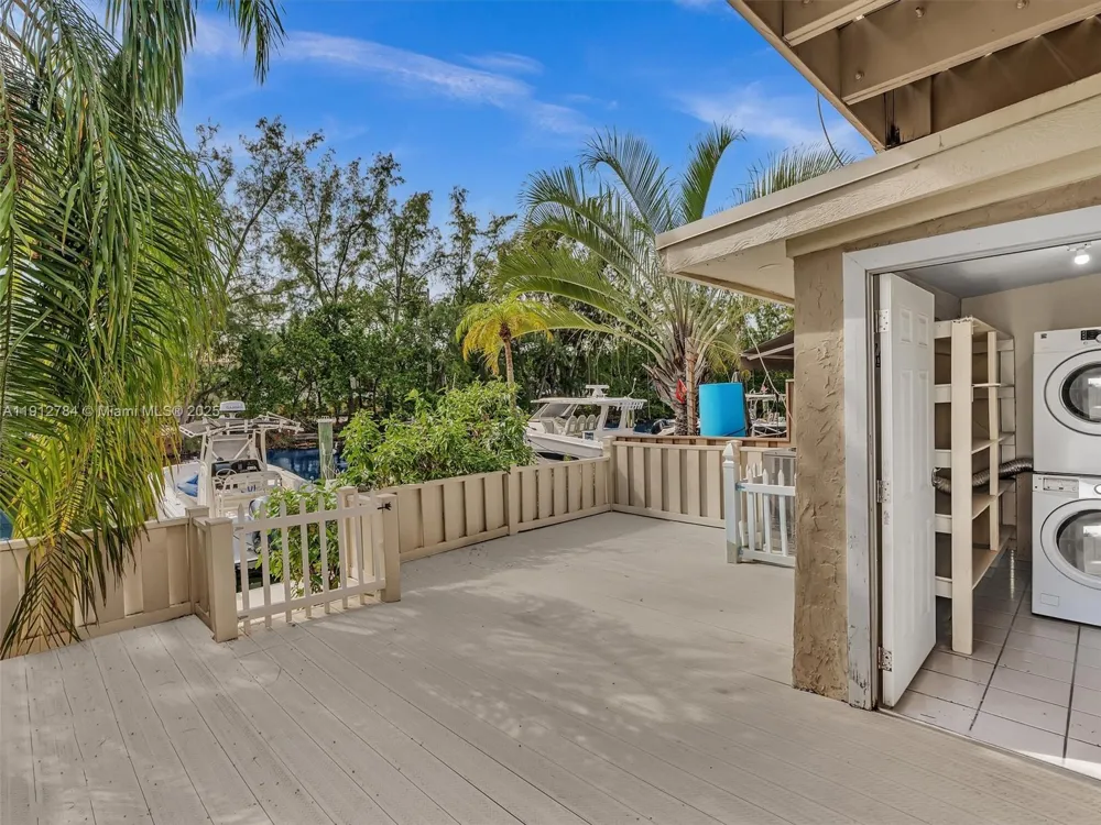 3776 NE 166th St #108 North Miami Beach, FL 33160