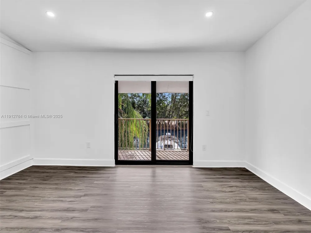 3776 NE 166th St #108 North Miami Beach, FL 33160