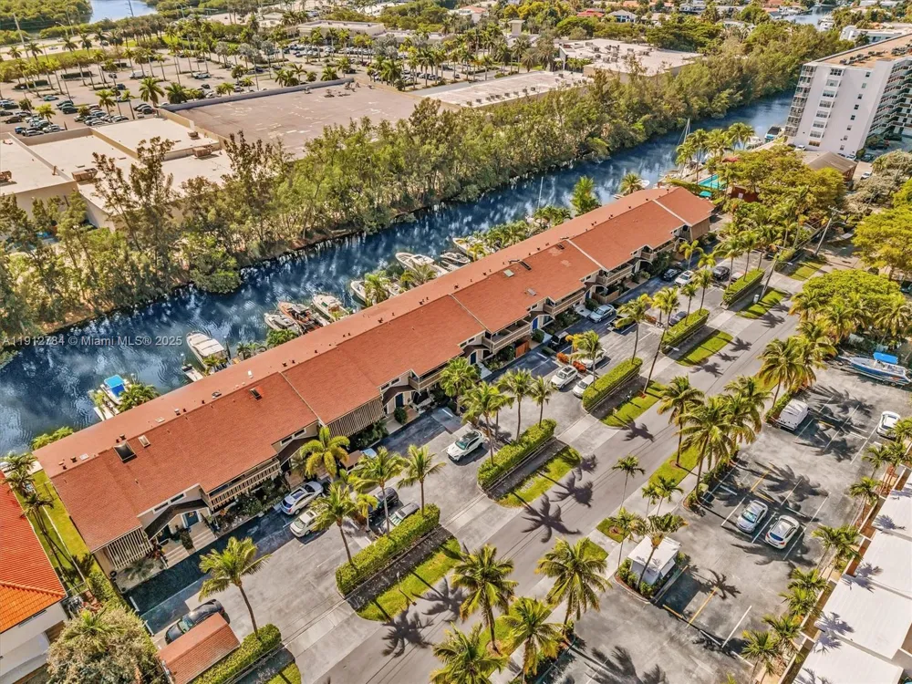 3776 NE 166th St #108 North Miami Beach, FL 33160