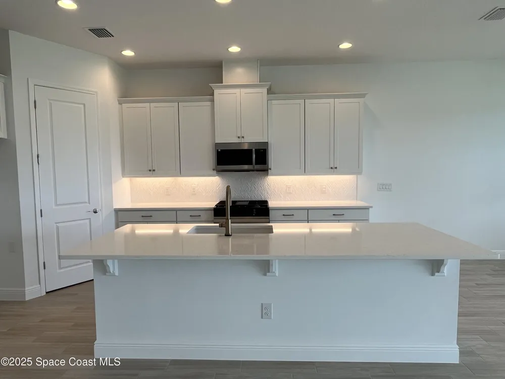 3038 Pangea Circle Melbourne, FL 32940