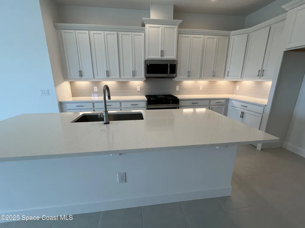3048 Pangea Circle Melbourne, FL 32940