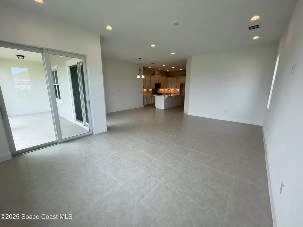 3048 Pangea Circle Melbourne, FL 32940