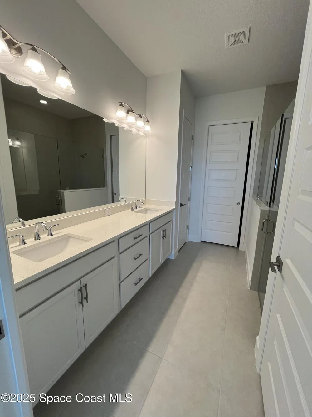 3048 Pangea Circle Melbourne, FL 32940