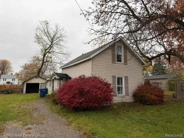 1407 Bradfield Street Bay City City, MI 48706