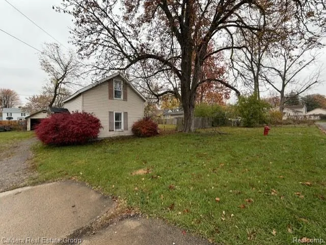 1407 Bradfield Street Bay City City, MI 48706