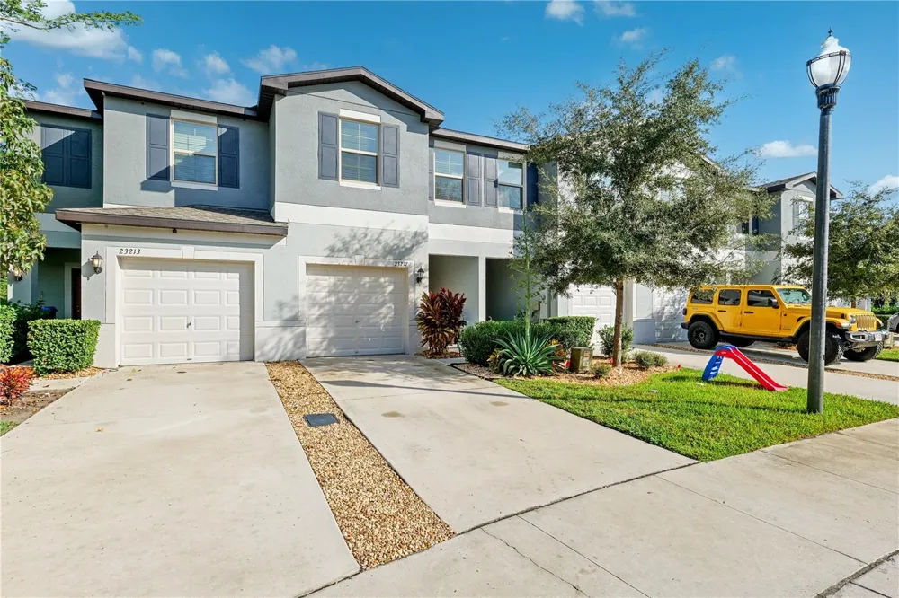 23217 WILLOW GLEN WAY Lutz, FL 33549