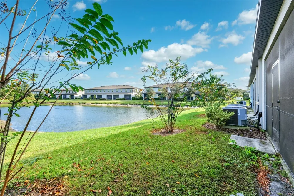 23217 WILLOW GLEN WAY Lutz, FL 33549