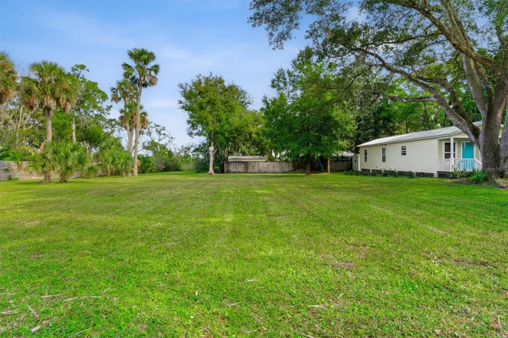29 & 27A FLORIDA AVENUE St Augustine, FL 32084