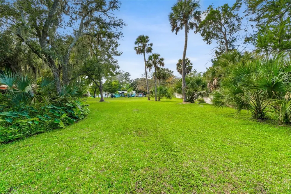 29 & 27A FLORIDA AVENUE St Augustine, FL 32084