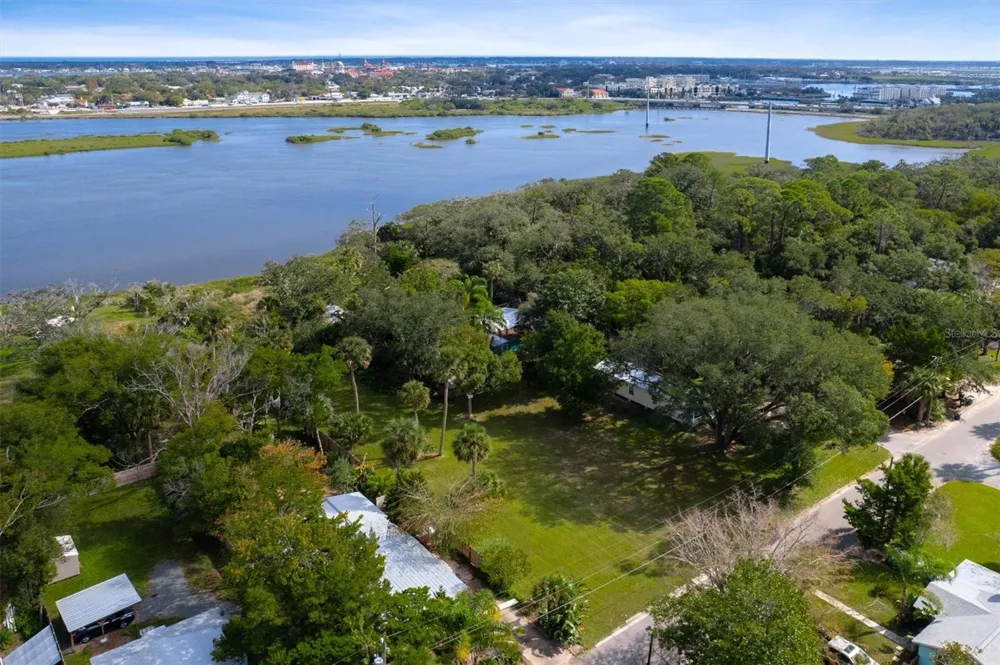 29 & 27A FLORIDA AVENUE St Augustine, FL 32084