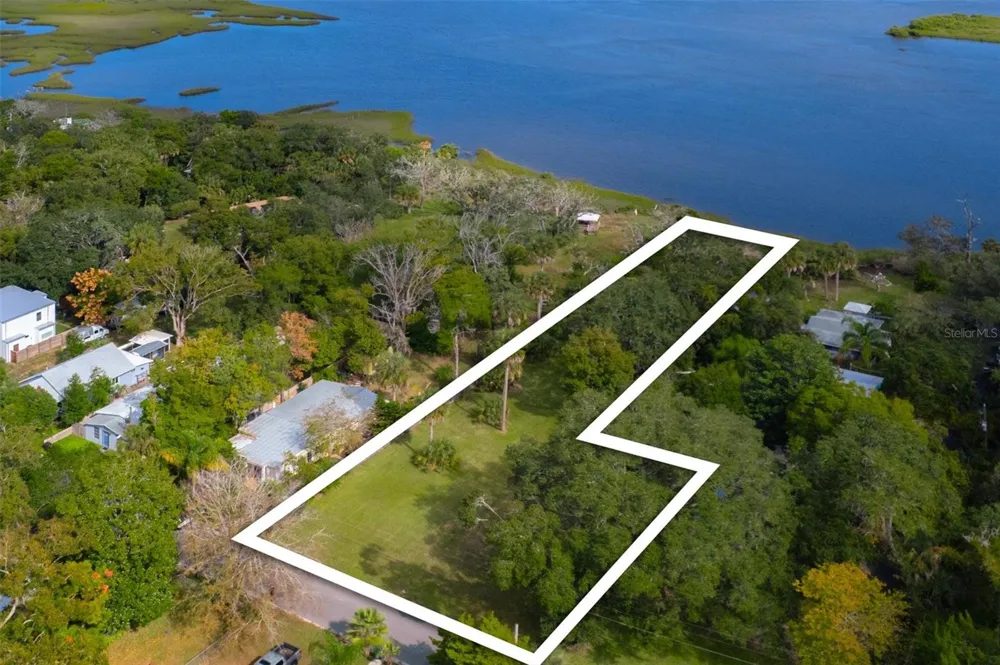 29 & 27A FLORIDA AVENUE St Augustine, FL 32084