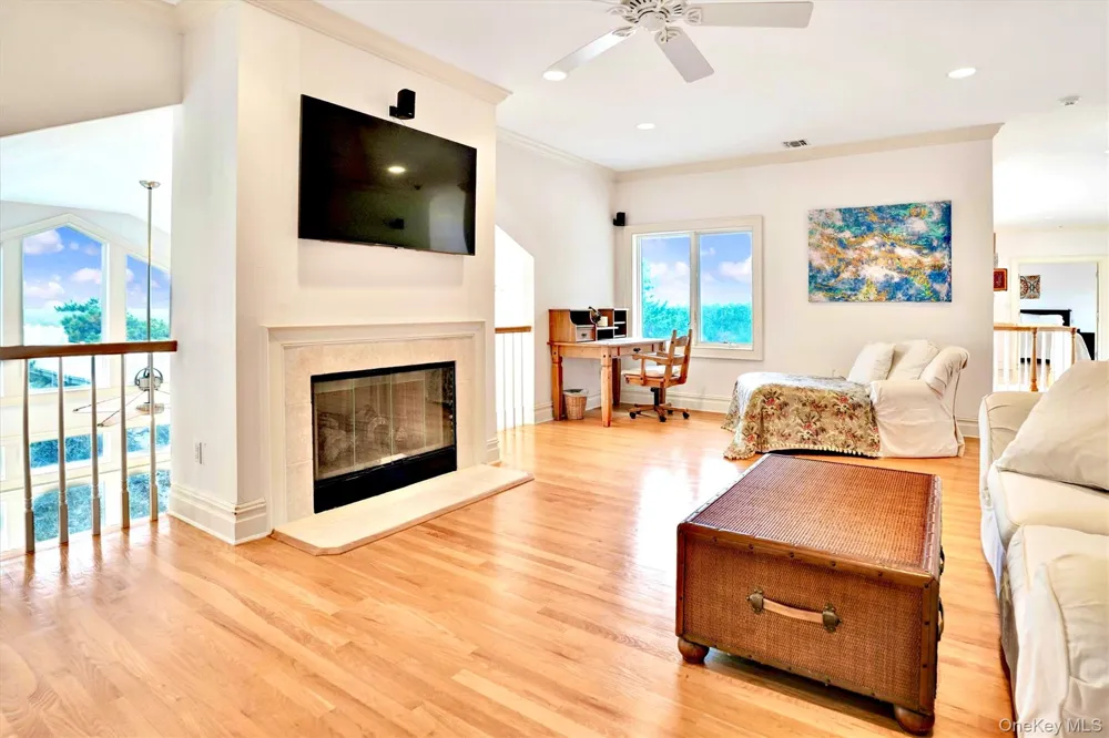 605 Dune Road Westhampton, NY 11977
