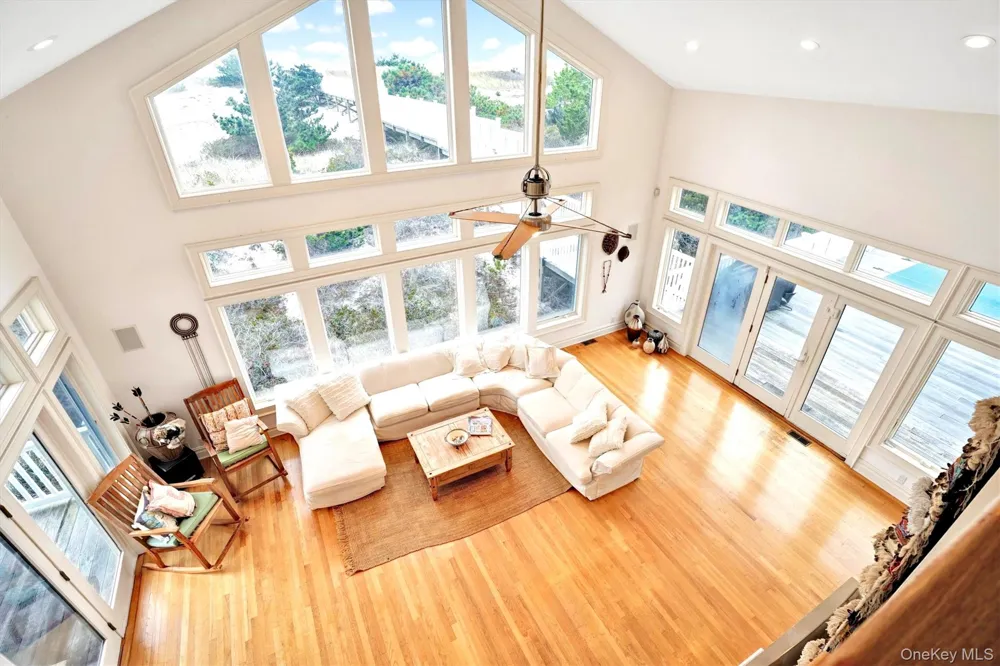 605 Dune Road Westhampton, NY 11977
