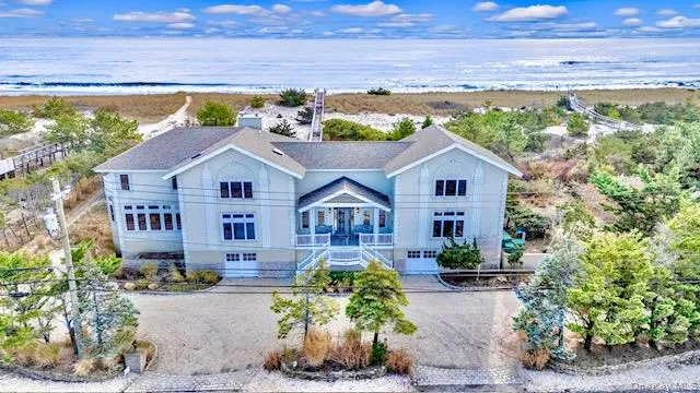 605 Dune Road Westhampton, NY 11977