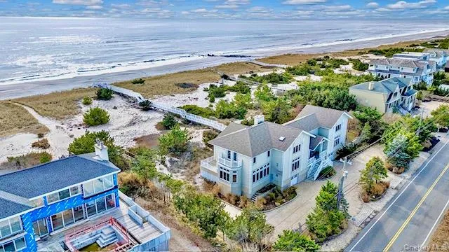 605 Dune Road Westhampton, NY 11977