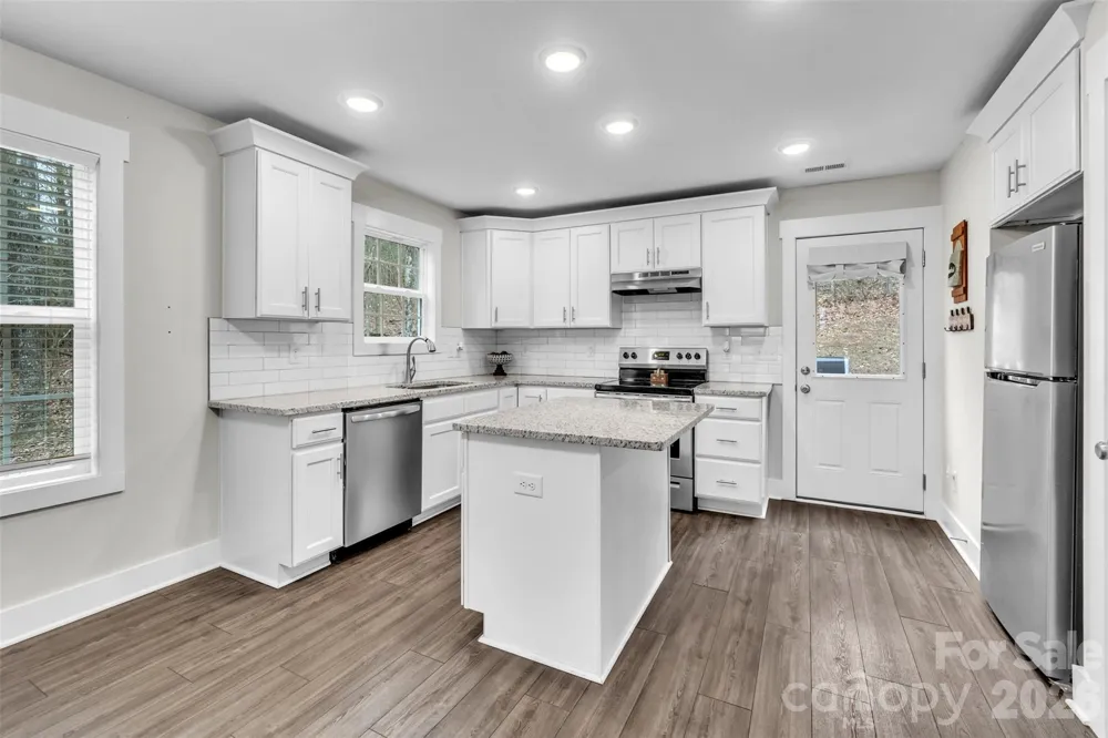 518 Lake Head Road Norwood, NC 28128