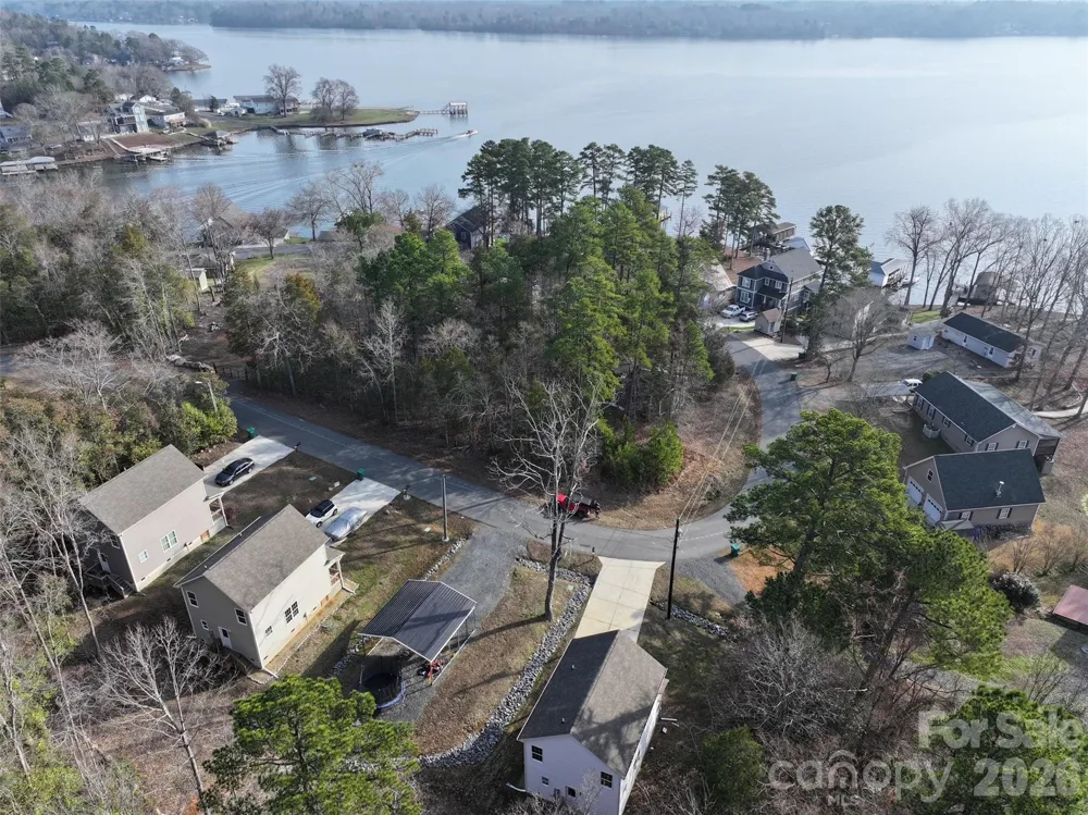 518 Lake Head Road Norwood, NC 28128