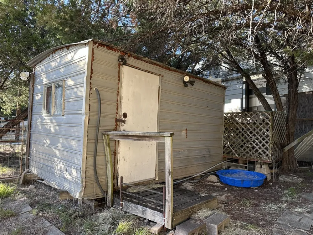 16458 FM 2484 Salado, TX 76571