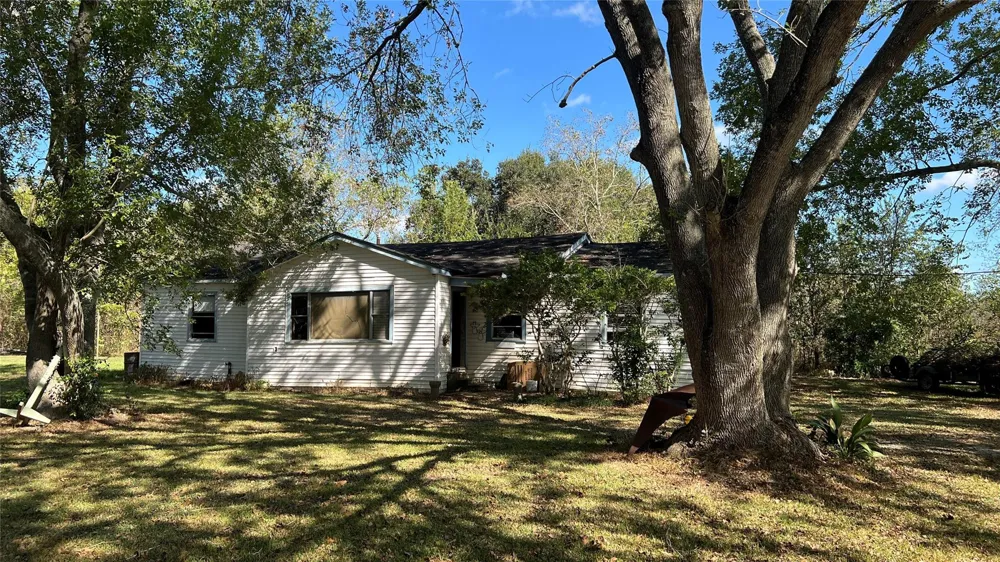 10111 Oberrender Road Fairchilds, TX 77461